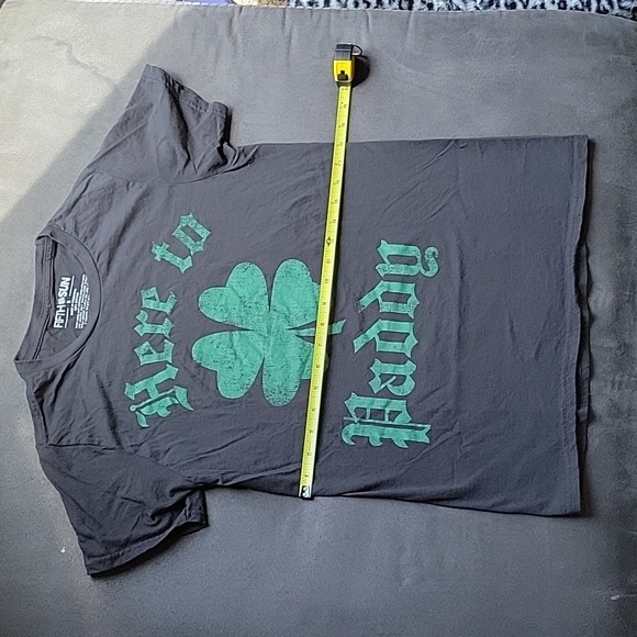 🖤 St. Paddy Tee - Picture 4 of 4